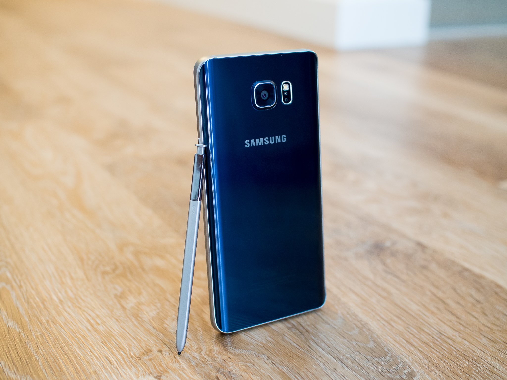 Samsung Galaxy Note 5 and S Pen