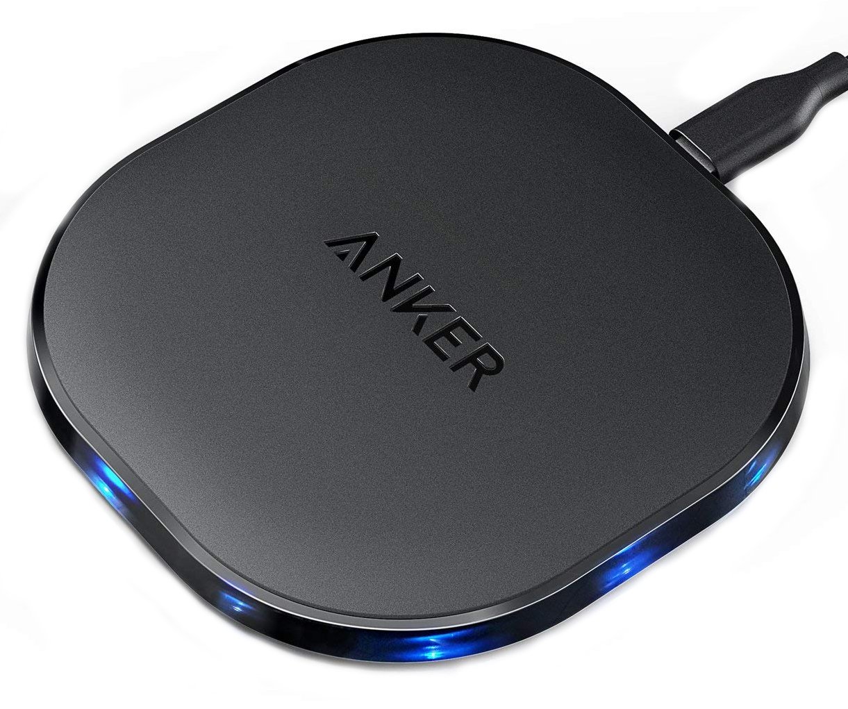 anker-10w-wireless-charging-pad-press.jpg