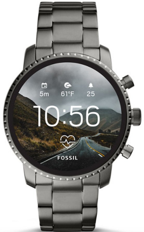 fossil smartwatch vs fitbit