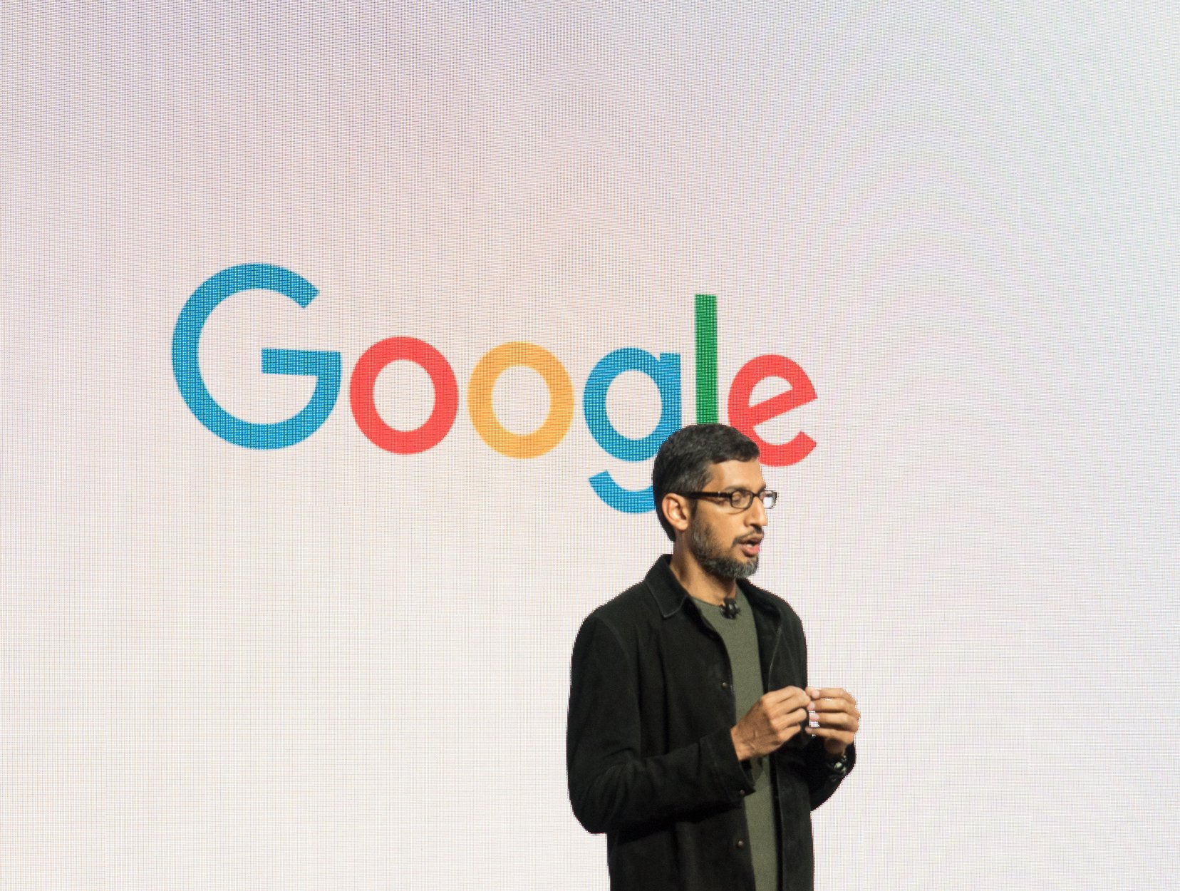 Google will invest $10 billion in offices and data centers across the U.S. thumbnail