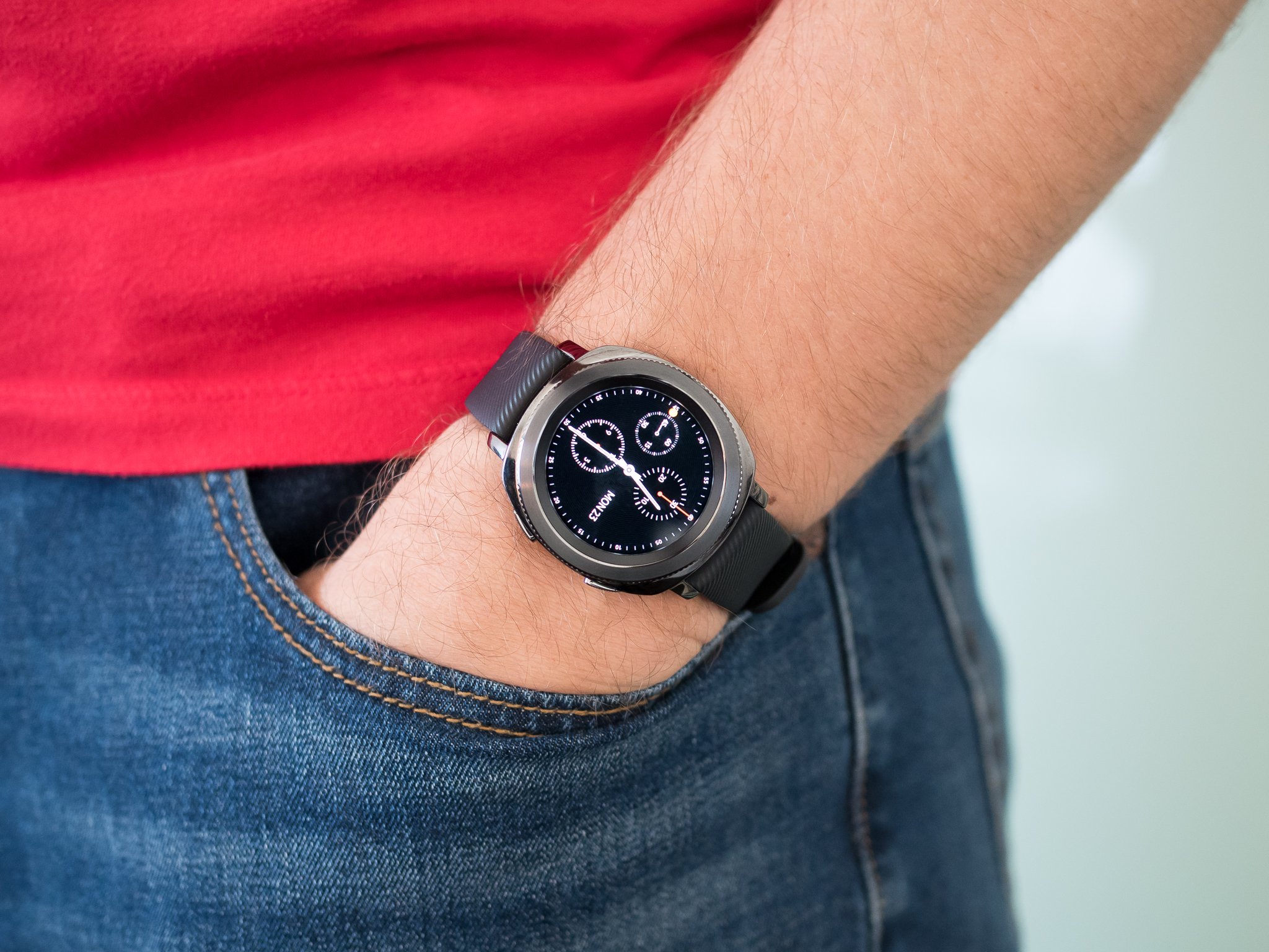 samsung gear sport smart watch with rubber strap 42.9 mm