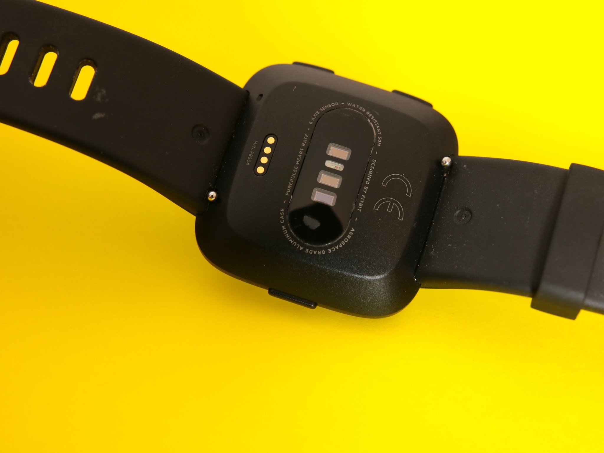 how to change a band on a fitbit versa