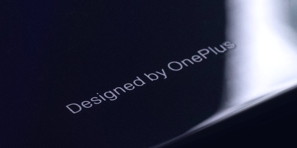 OnePlus 6 ceramic back