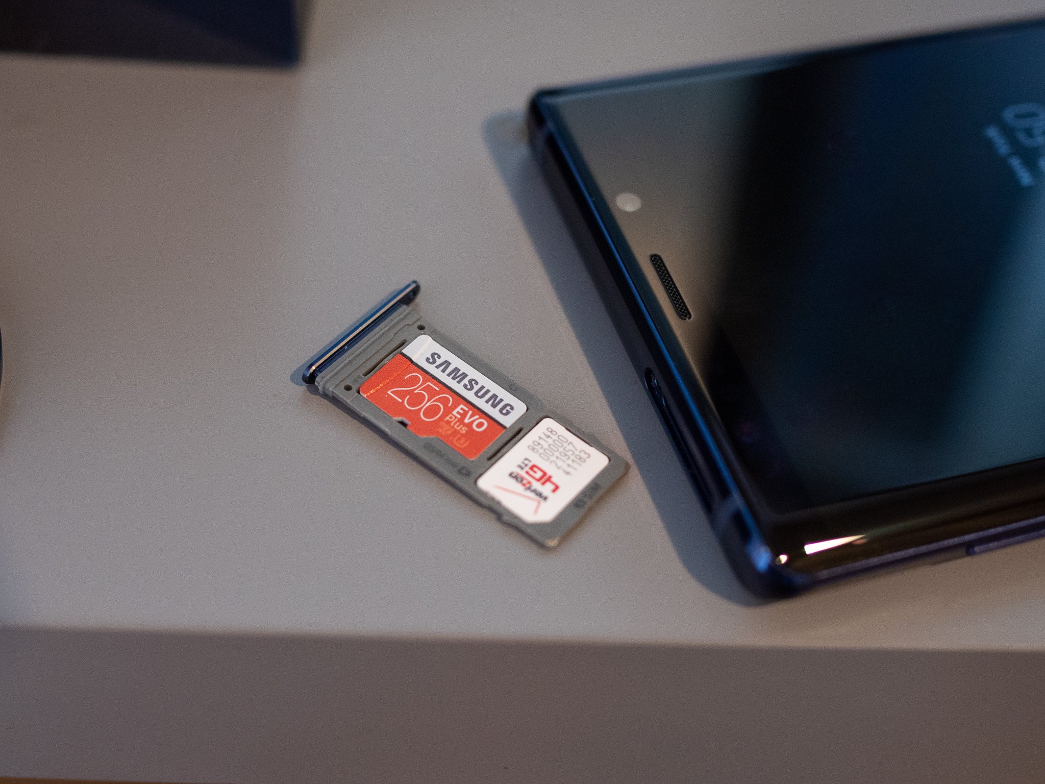 PENYIMPANAN MOAR Perluas penyimpanan di Note 9 dengan kartu microSD ini Joe Maring
1 hari yang lalu Seperti Catatan sebelumnya sebelum itu, Samsung Galaxy Note 9 memiliki slot microSD sehingga Anda dapat memperluas penyimpanannya. Berikut adalah kartu yang akan membantu Anda mendapatkan yang terbaik untuk uang Anda! 4