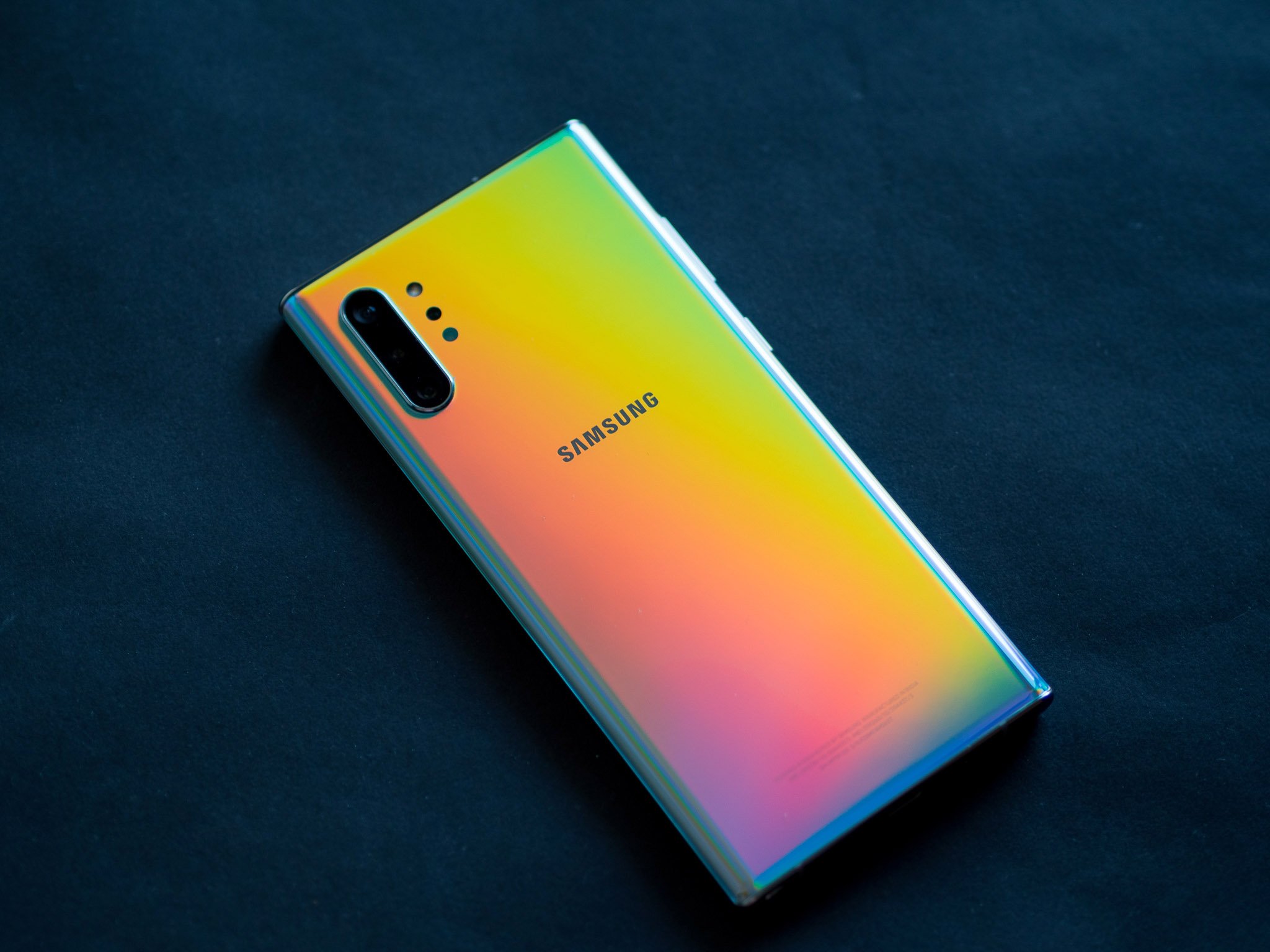 Samsung Galaxy Note 10 and Note 10+ get the March 2020 security update thumbnail