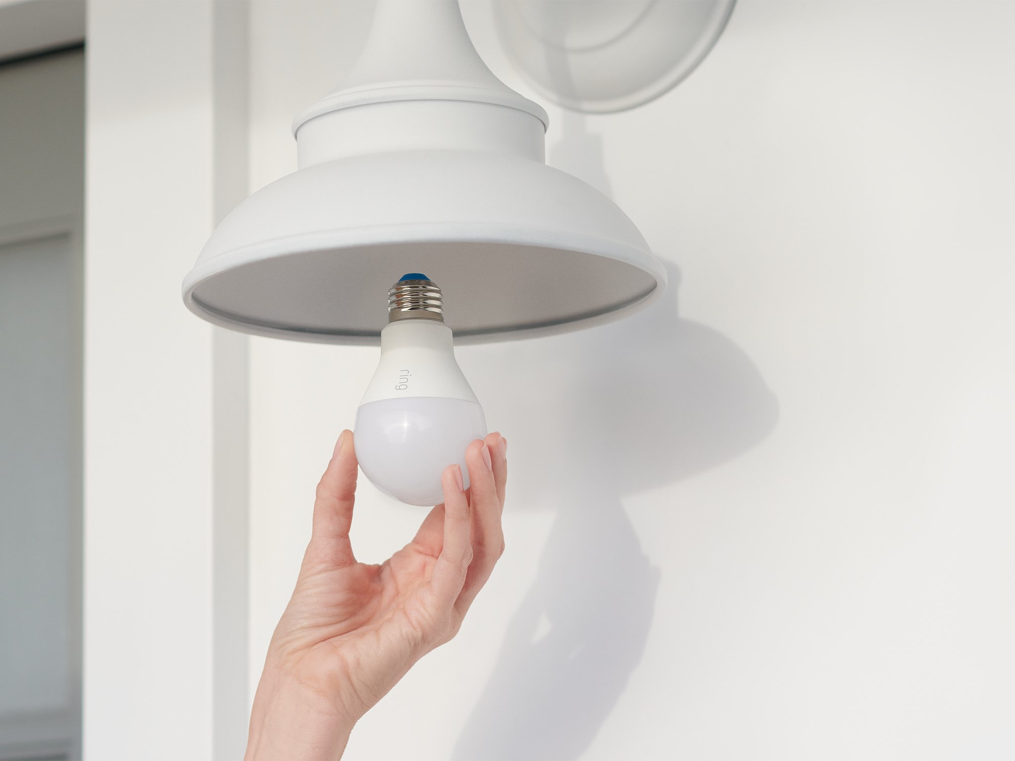 Ring’s new smart home gear includes connected indoor and outdoor bulbs