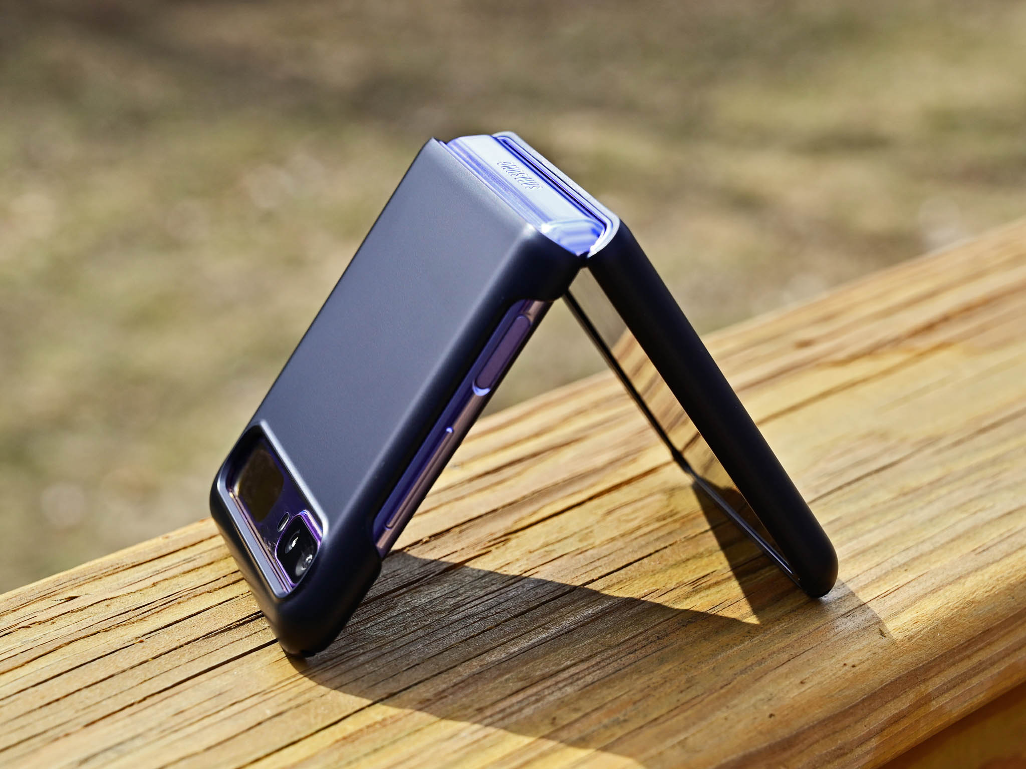 Review: Spigen Thin Fit for Samsung Galaxy Z Flip is A-OK thumbnail