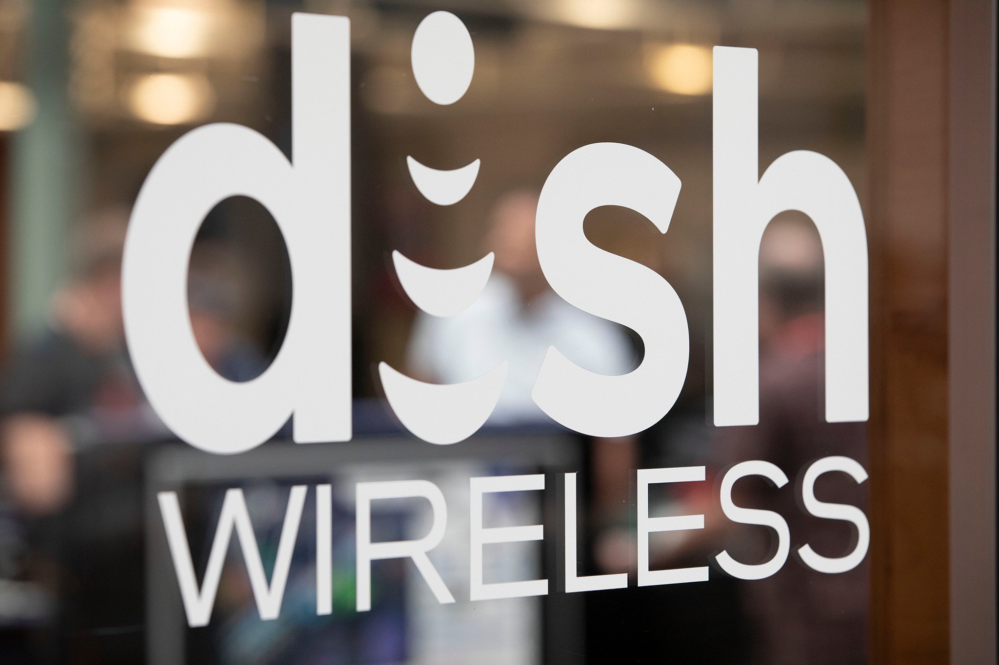 Dish is teaming up with Amazon to build its cloud-native 5G network