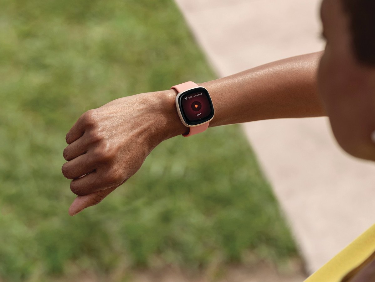are fitbit versa 2 bands interchangeable