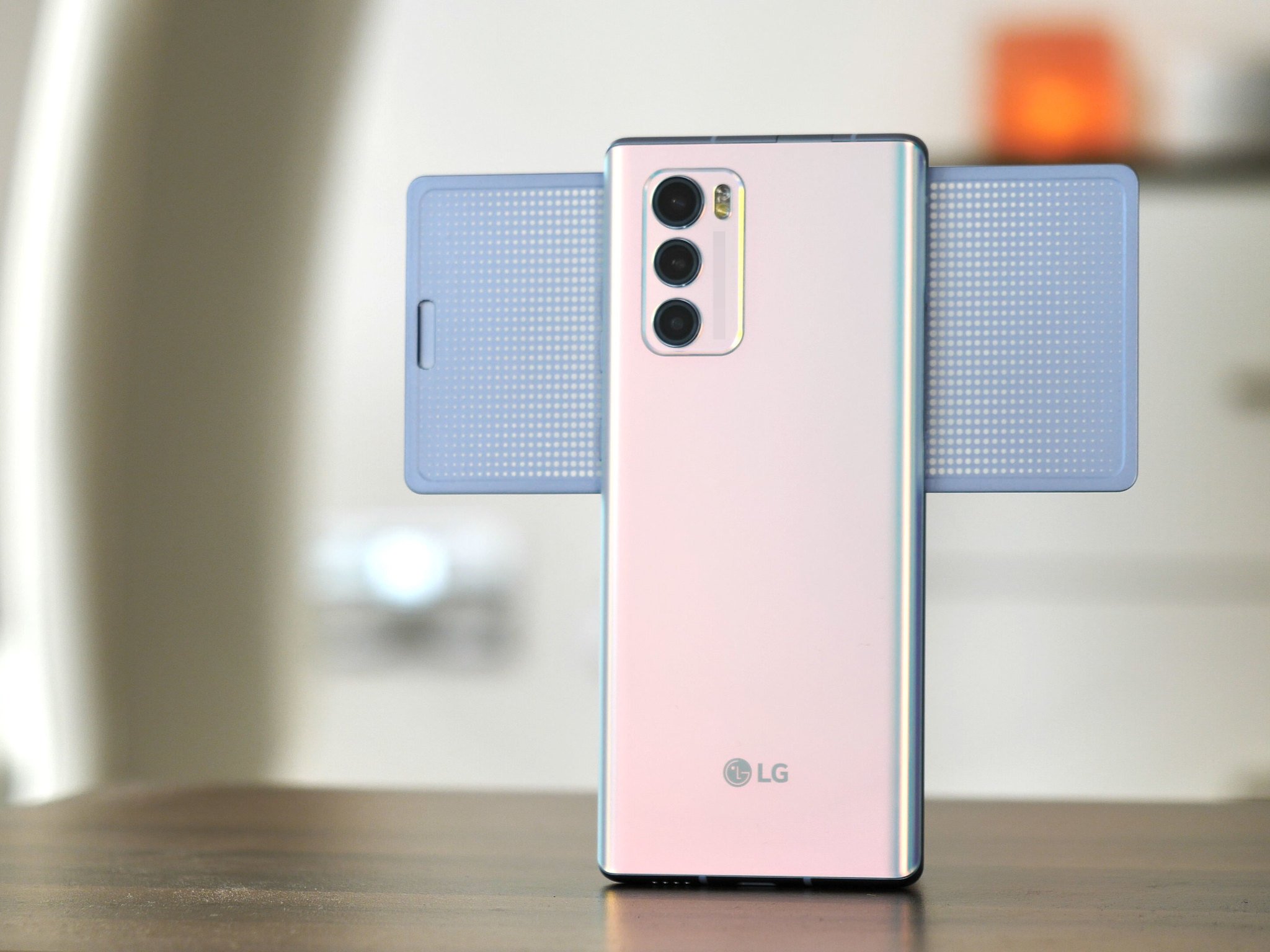 it-s-official-lg-is-exiting-the-smartphone-business