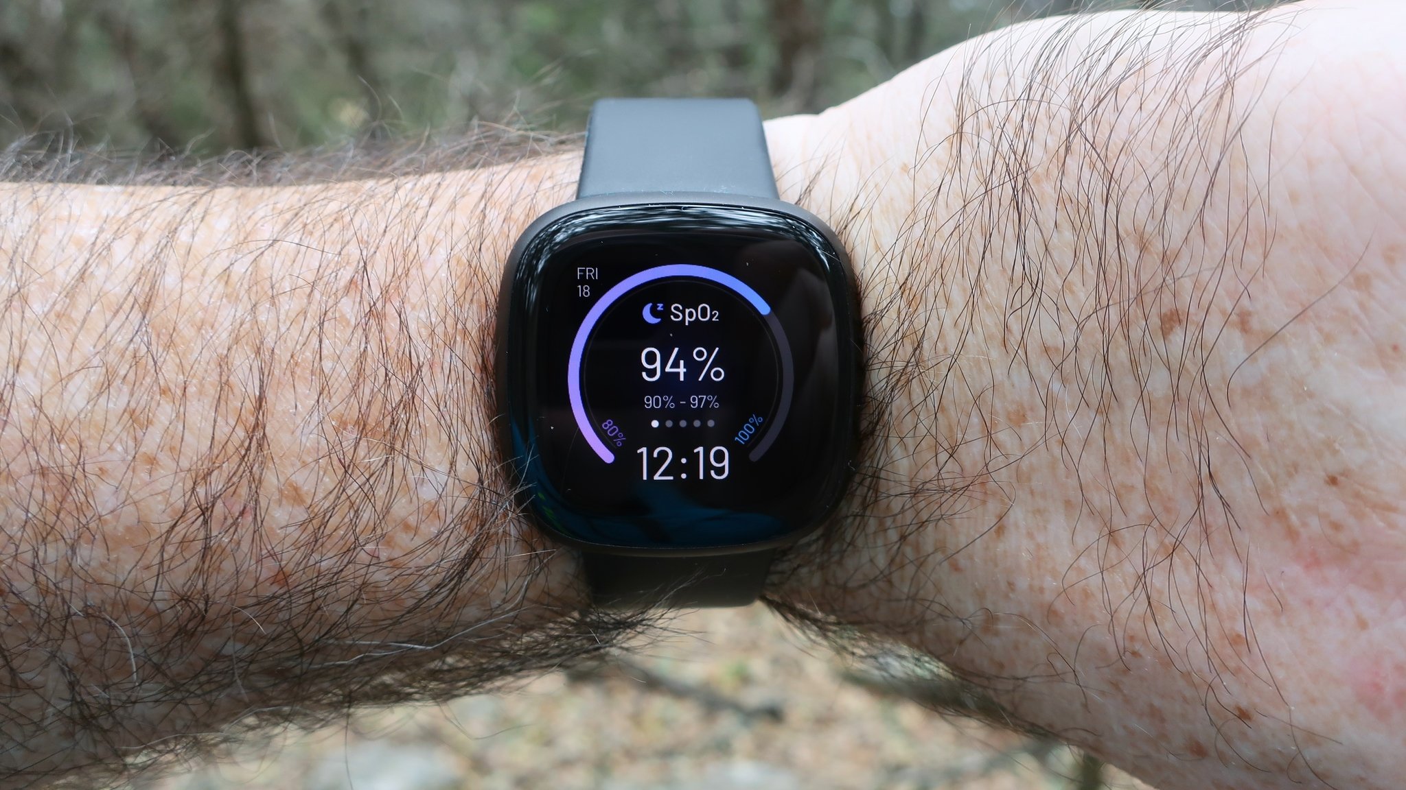 OnePlus Watch vs. Fitbit Versa 3: Which should you buy?