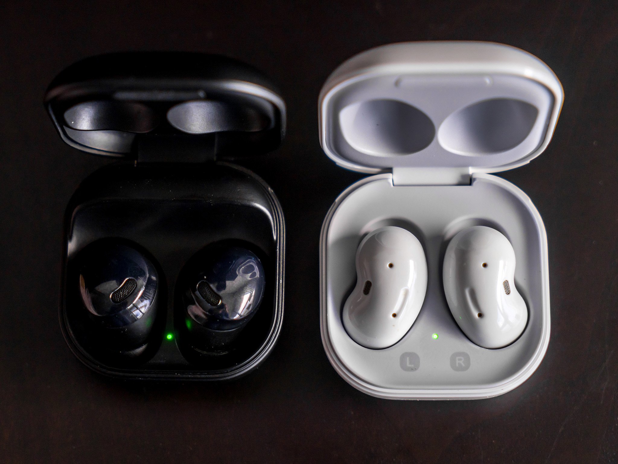 do-you-go-pro-or-stay-live-with-samsungs-galaxy-buds