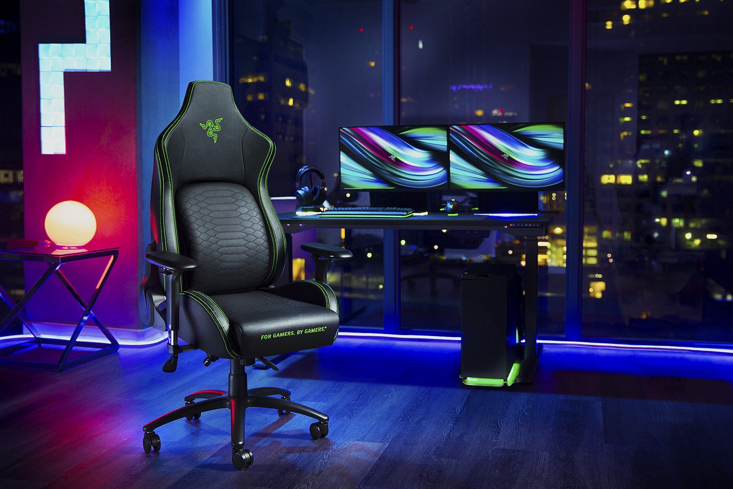 Get 20% off two Razer chairs