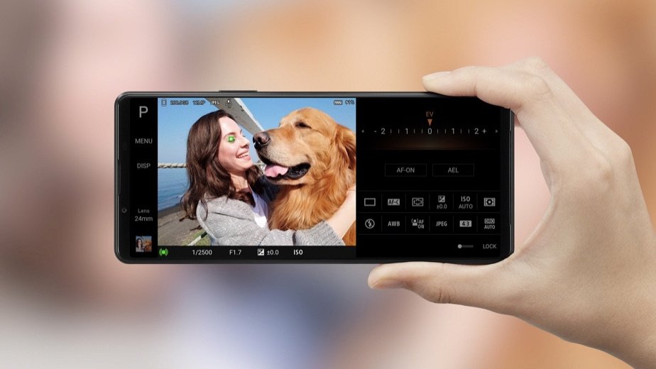 Sony Xperia 1 III in pro photo mode