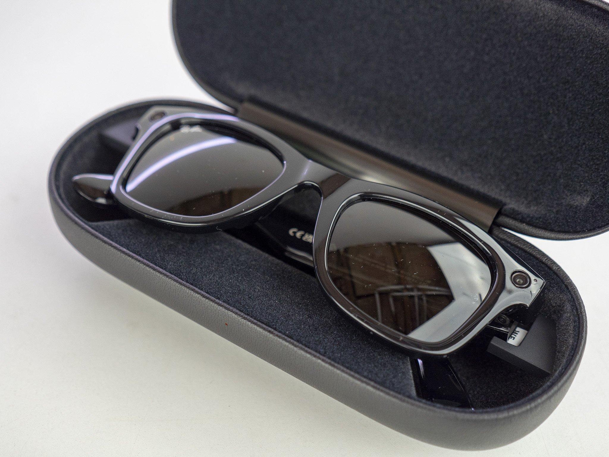 Ray Ban Stories Glasses In Case