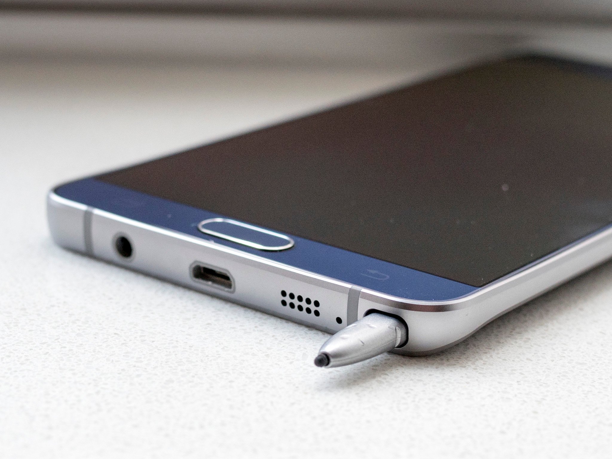 Samsung Galaxy Note 5, S Pen backwards, panic