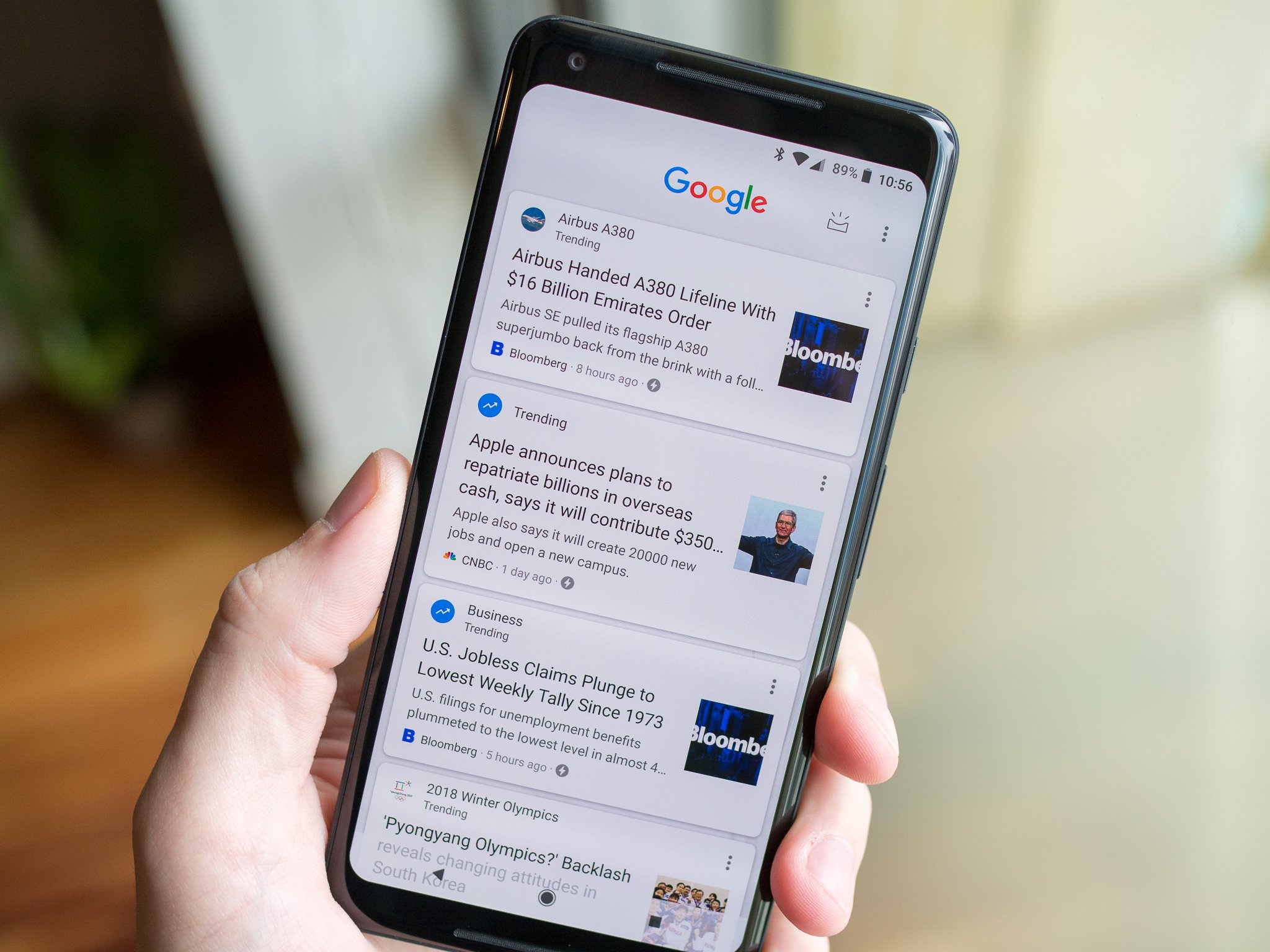 Google Now feed on the Pixel 2 XL