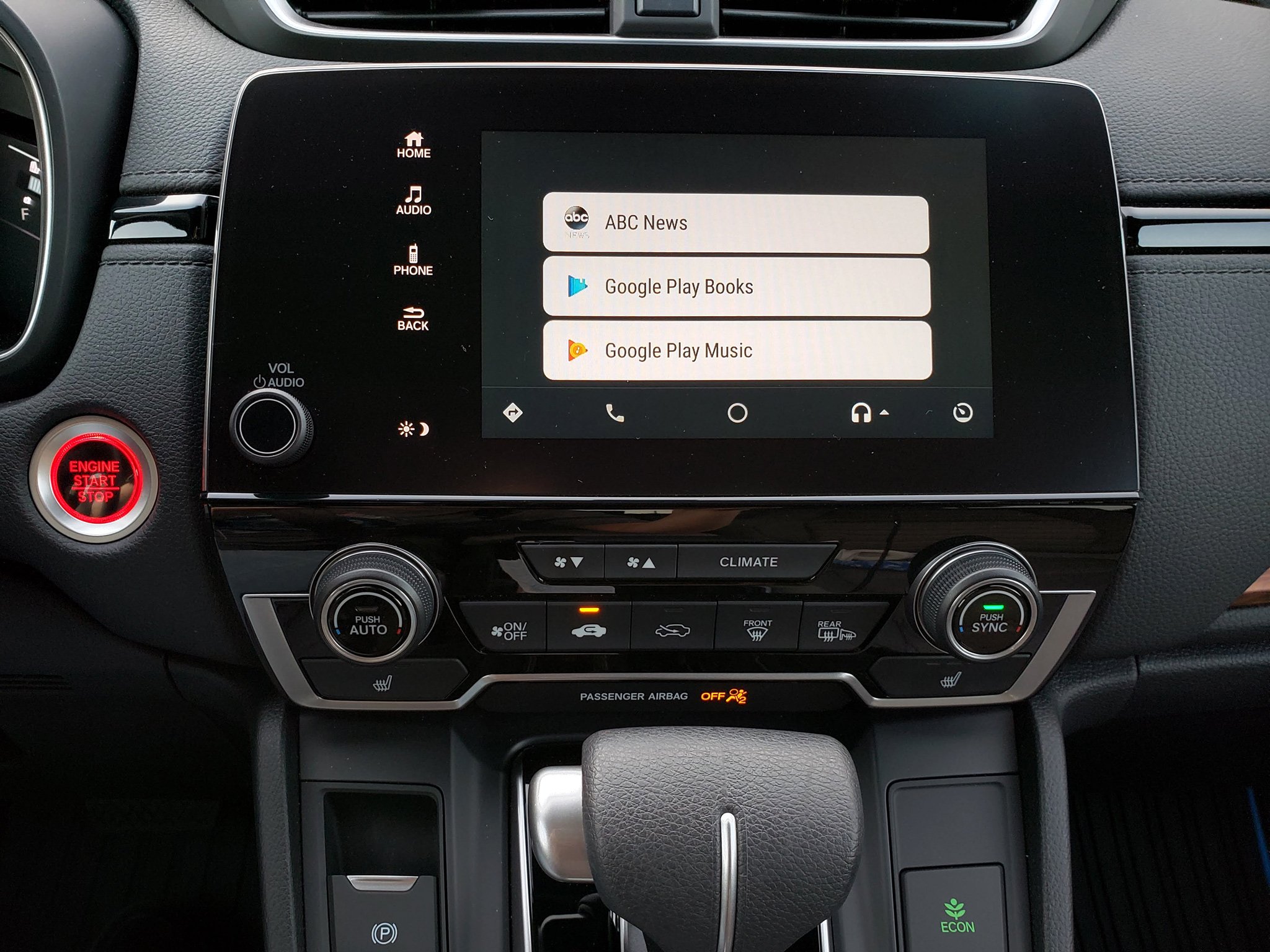 Three Ways Android Auto Drives Circles Around Apple Carplay Android Central