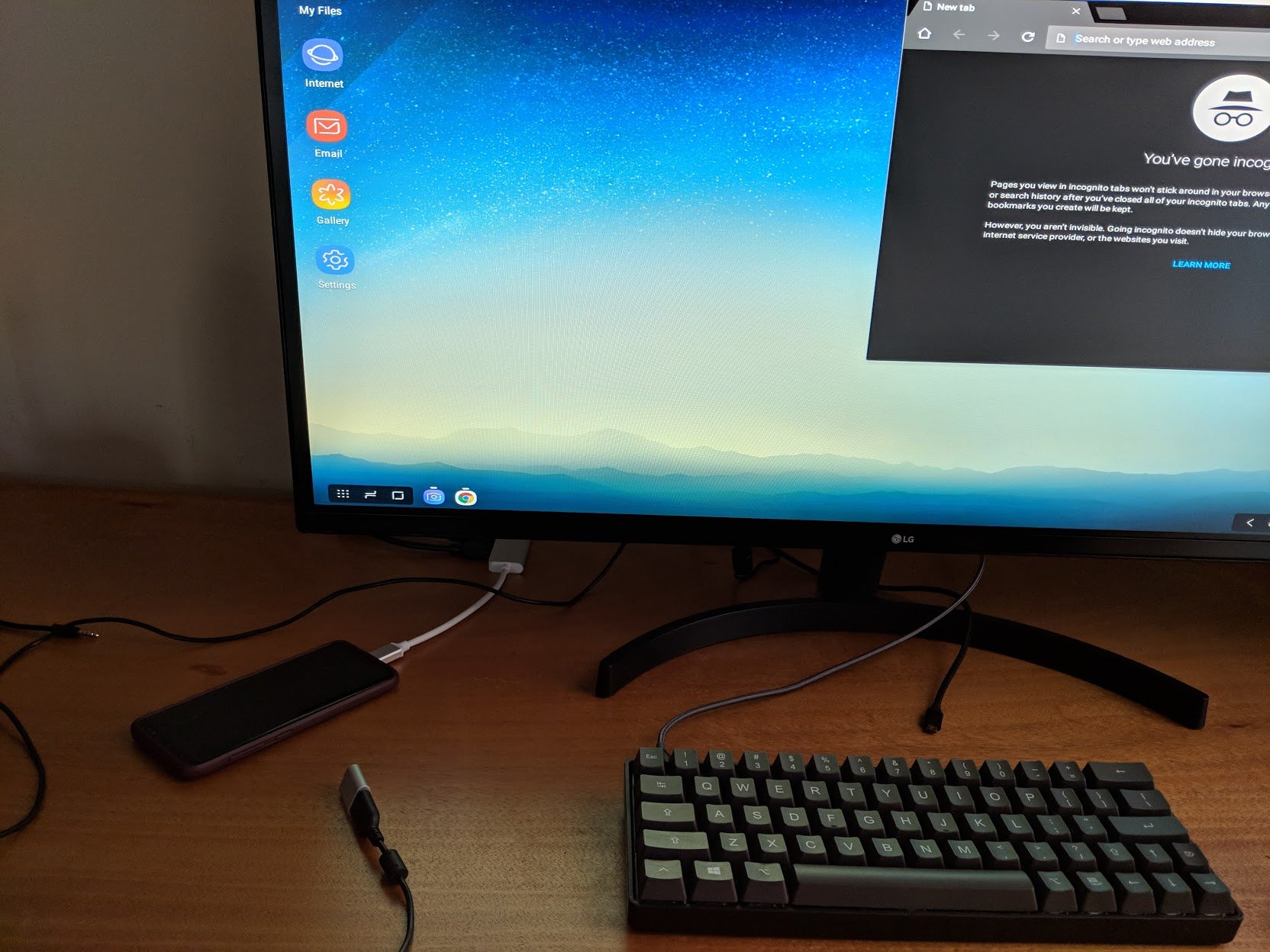 Samsung DeX review, 2018 edition: More productive, but ...
