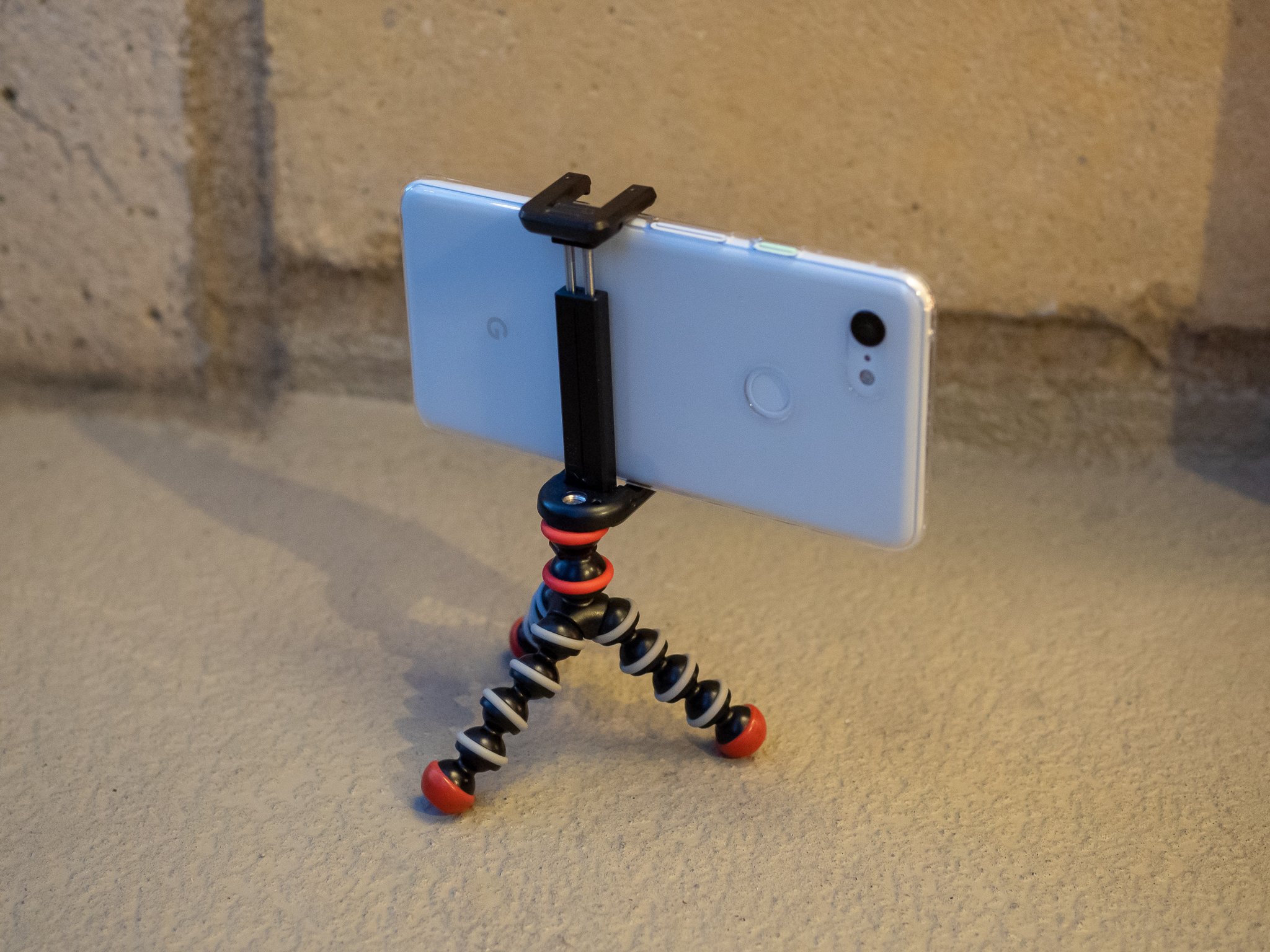 Google Pixel 3 XL on a tripod