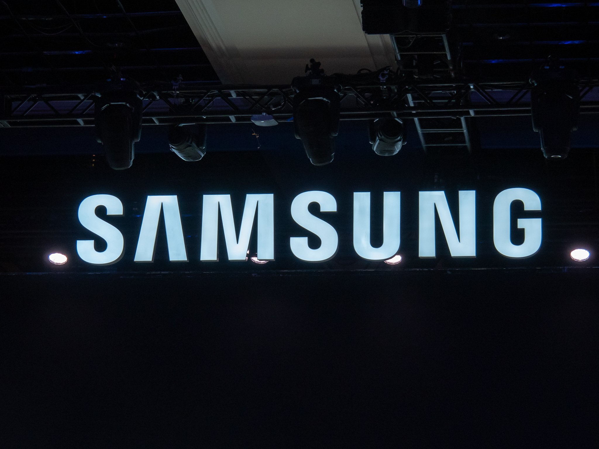 Samsung logo at CES 2019
