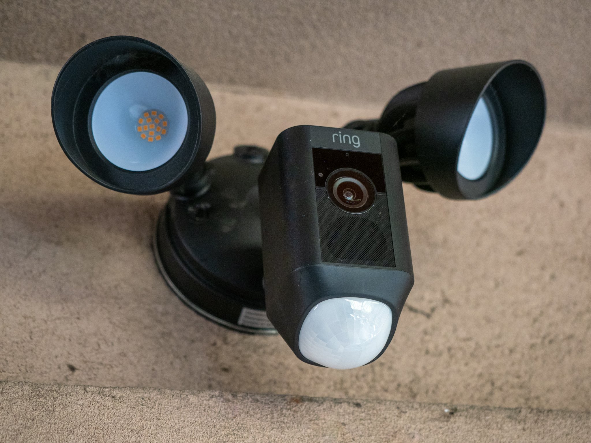 the ring floodlight camera