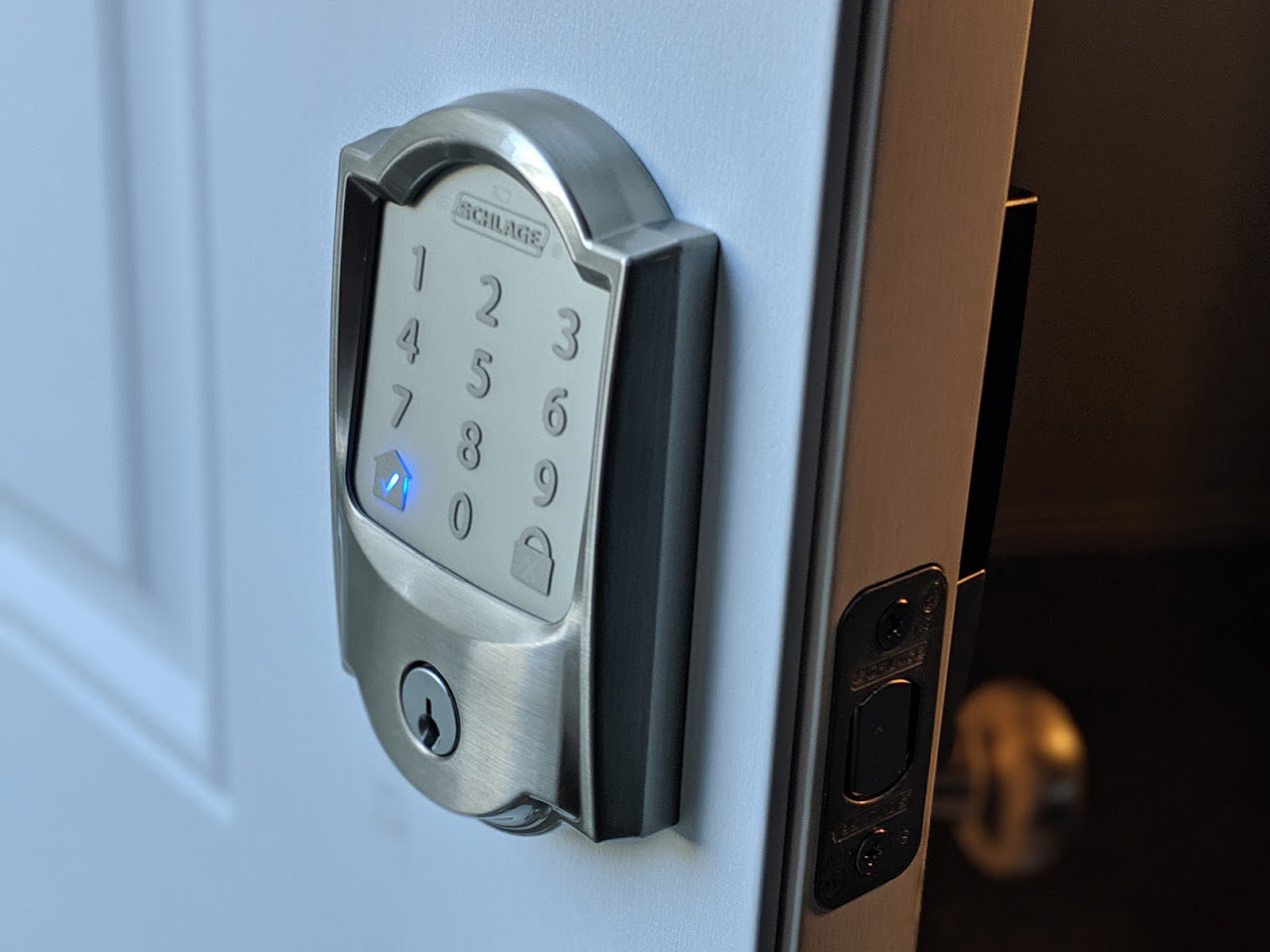 Schlage Endcode installed in door