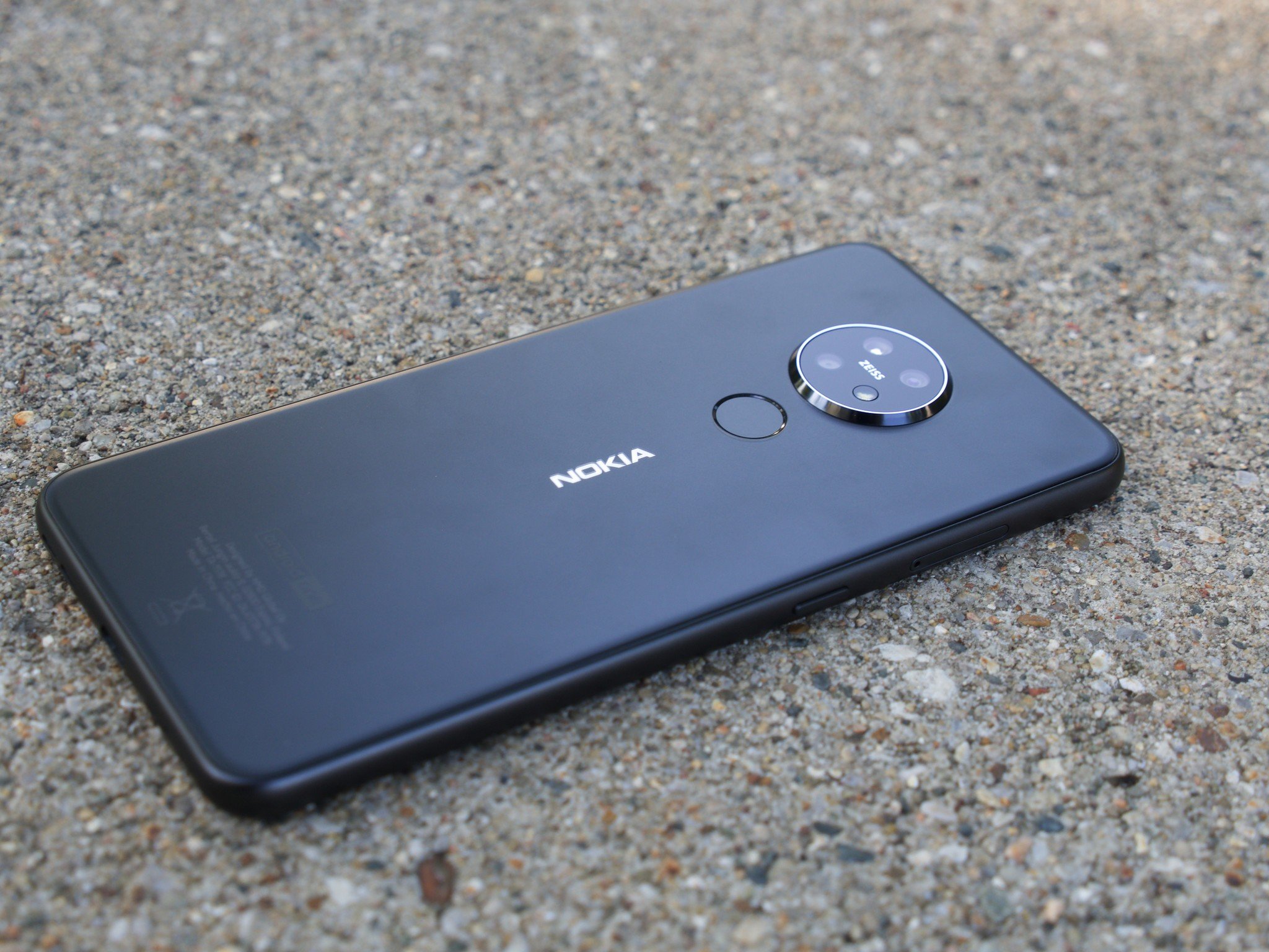 Back of the Nokia 7.2