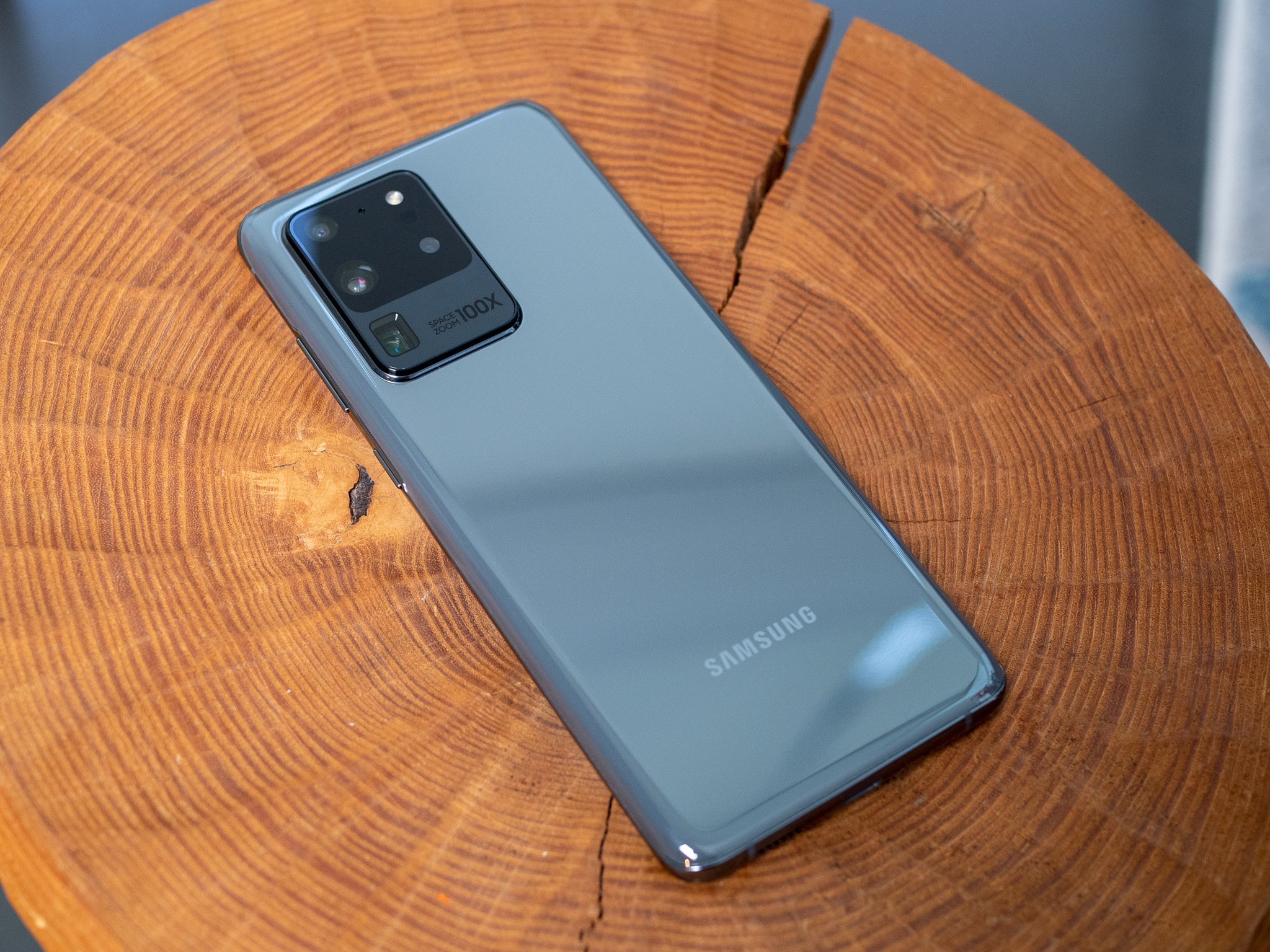 Samsung S Galaxy S20 Phones Have A 5 Minute Recording Limit For 8k