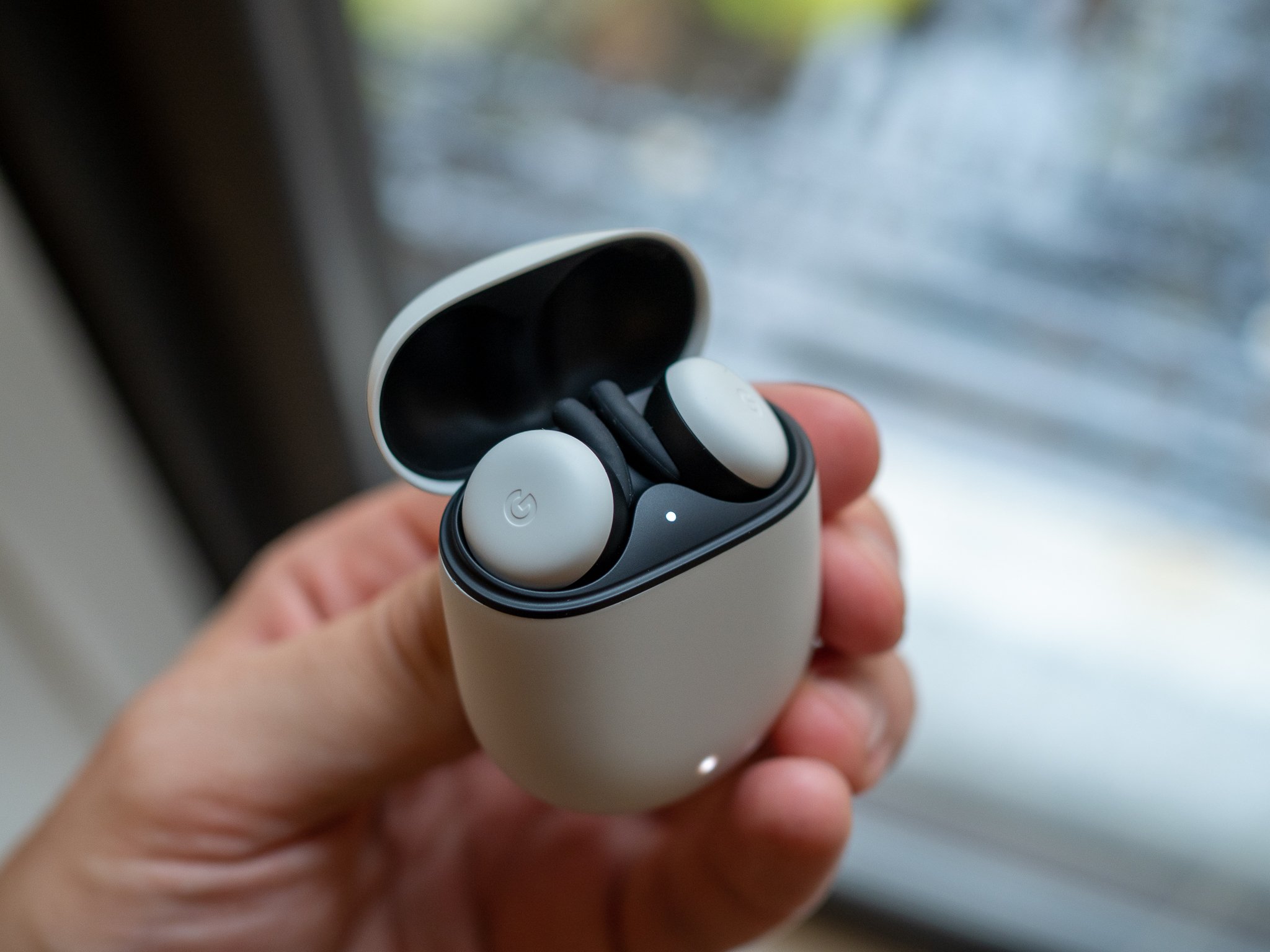 Google upgrades the Pixel Buds with their first feature drop, adding
