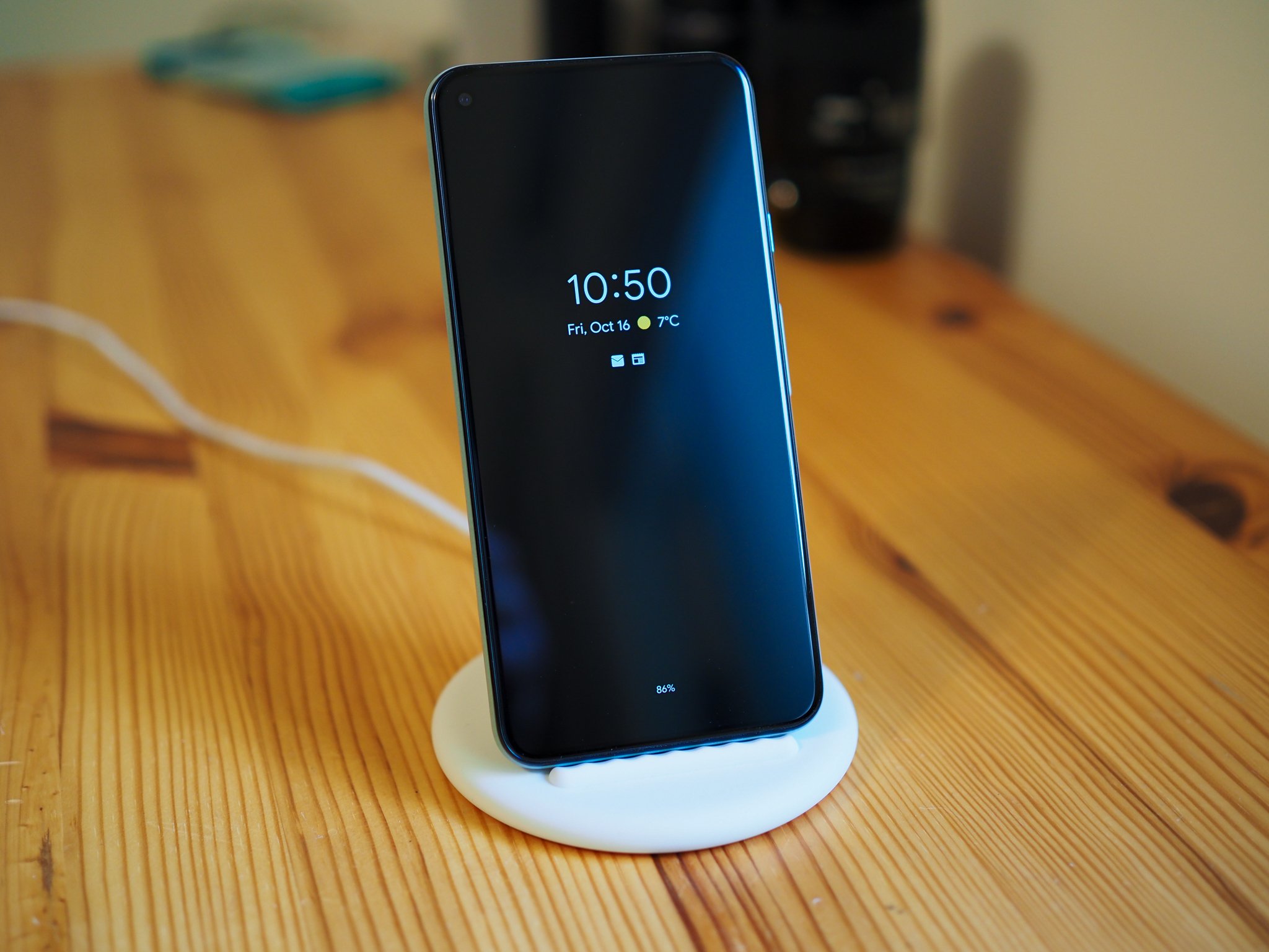 Google Pixel 5 Wireless Charger