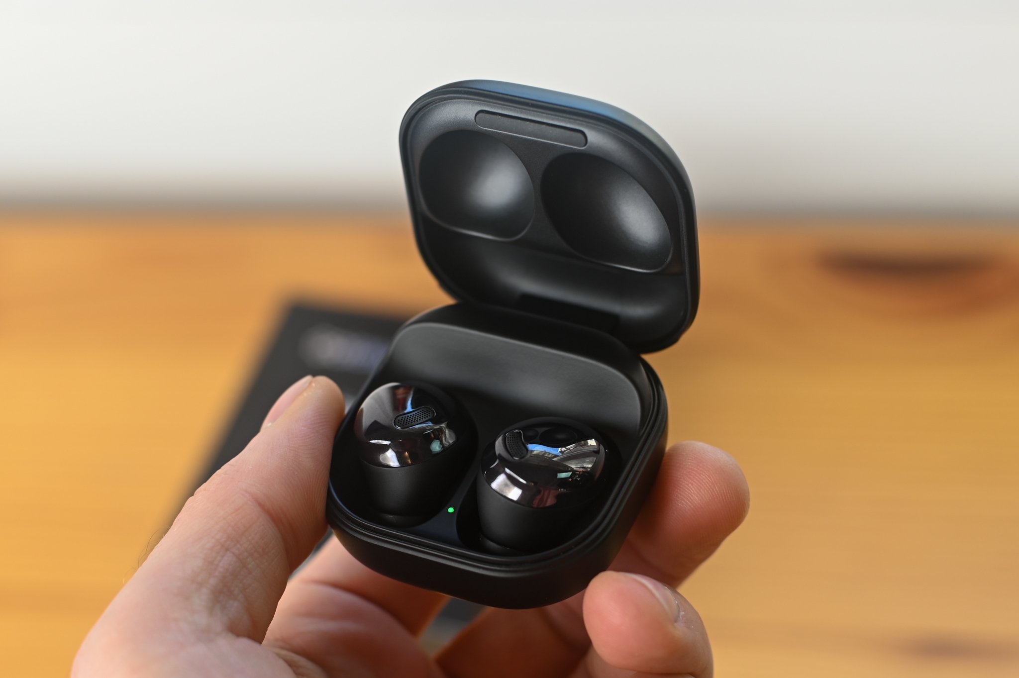 Samsung launches Galaxy Buds app on Windows, but it's only compatible