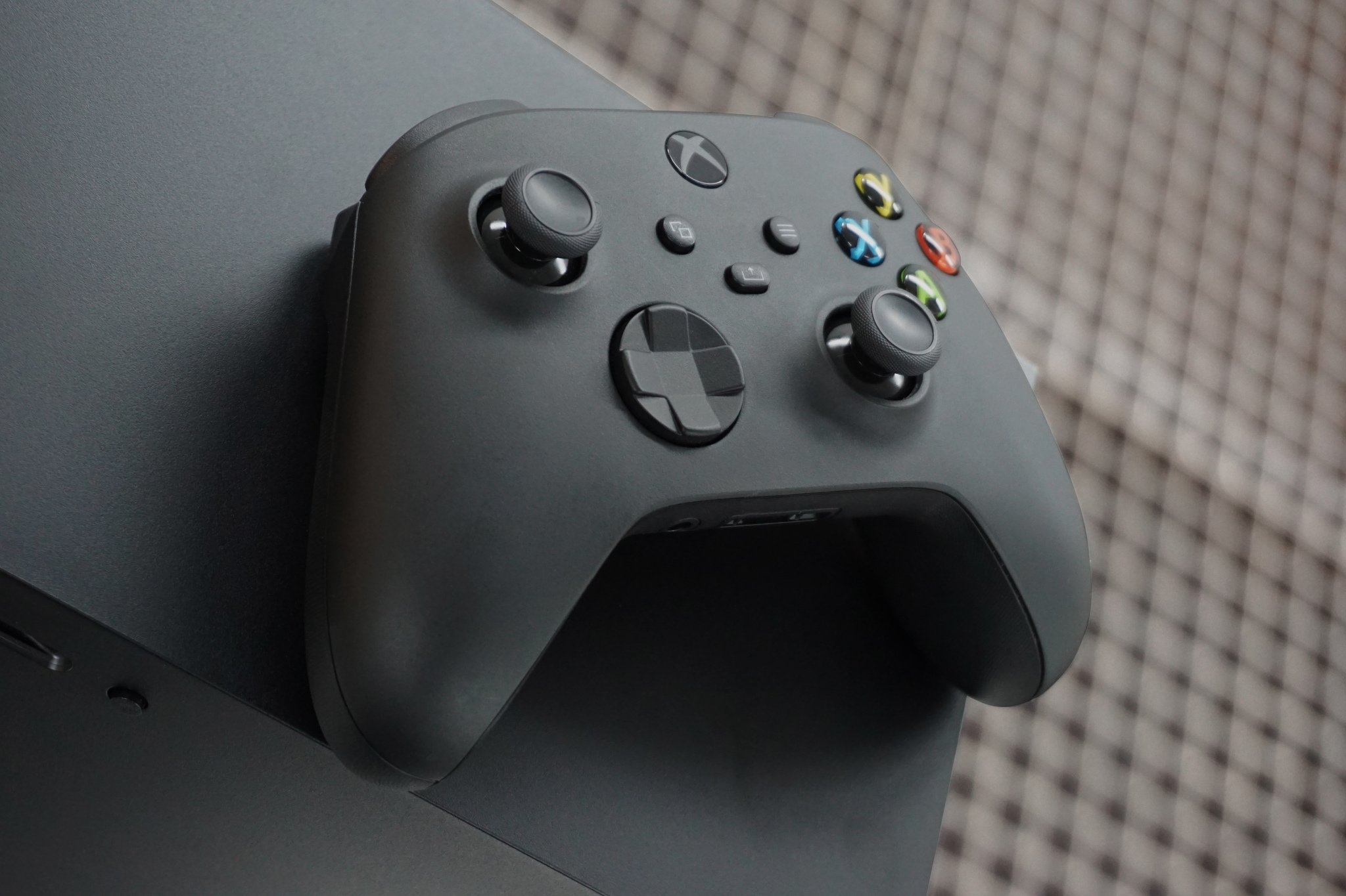 Xbox Series X Controller Angle