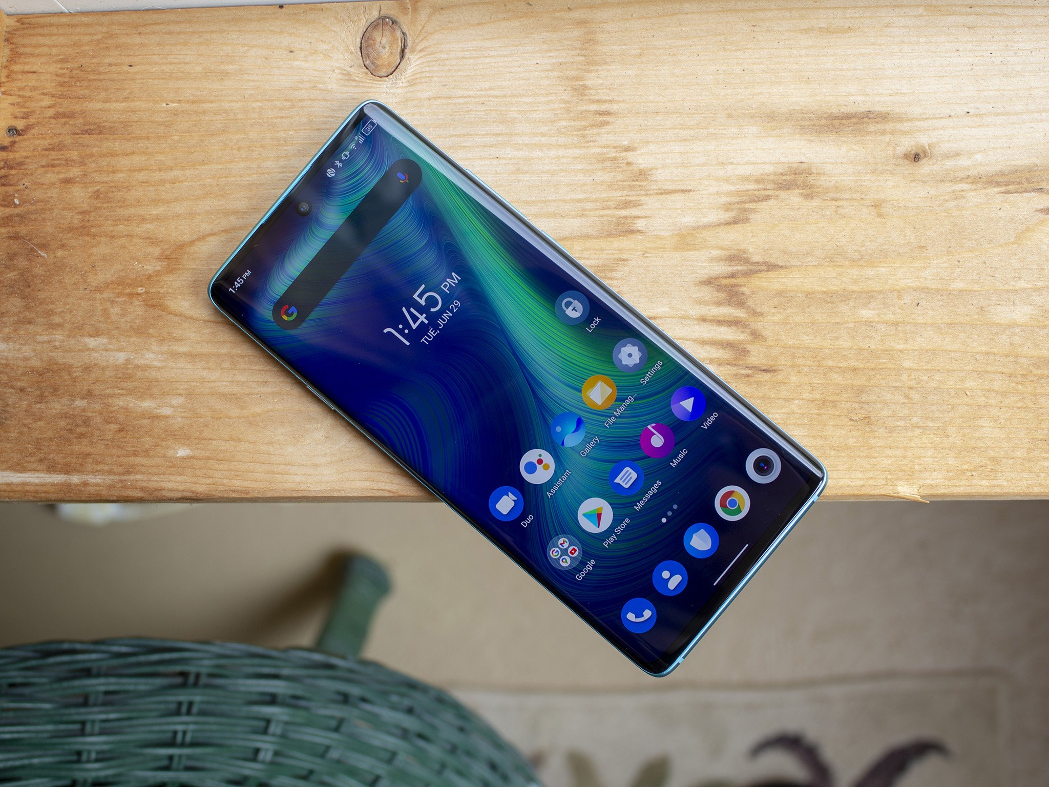 Tcl 20 Pro 5g Marine Blue Front Display
