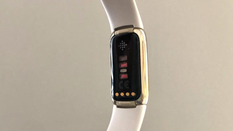 Fitbit Luxe Sensors 