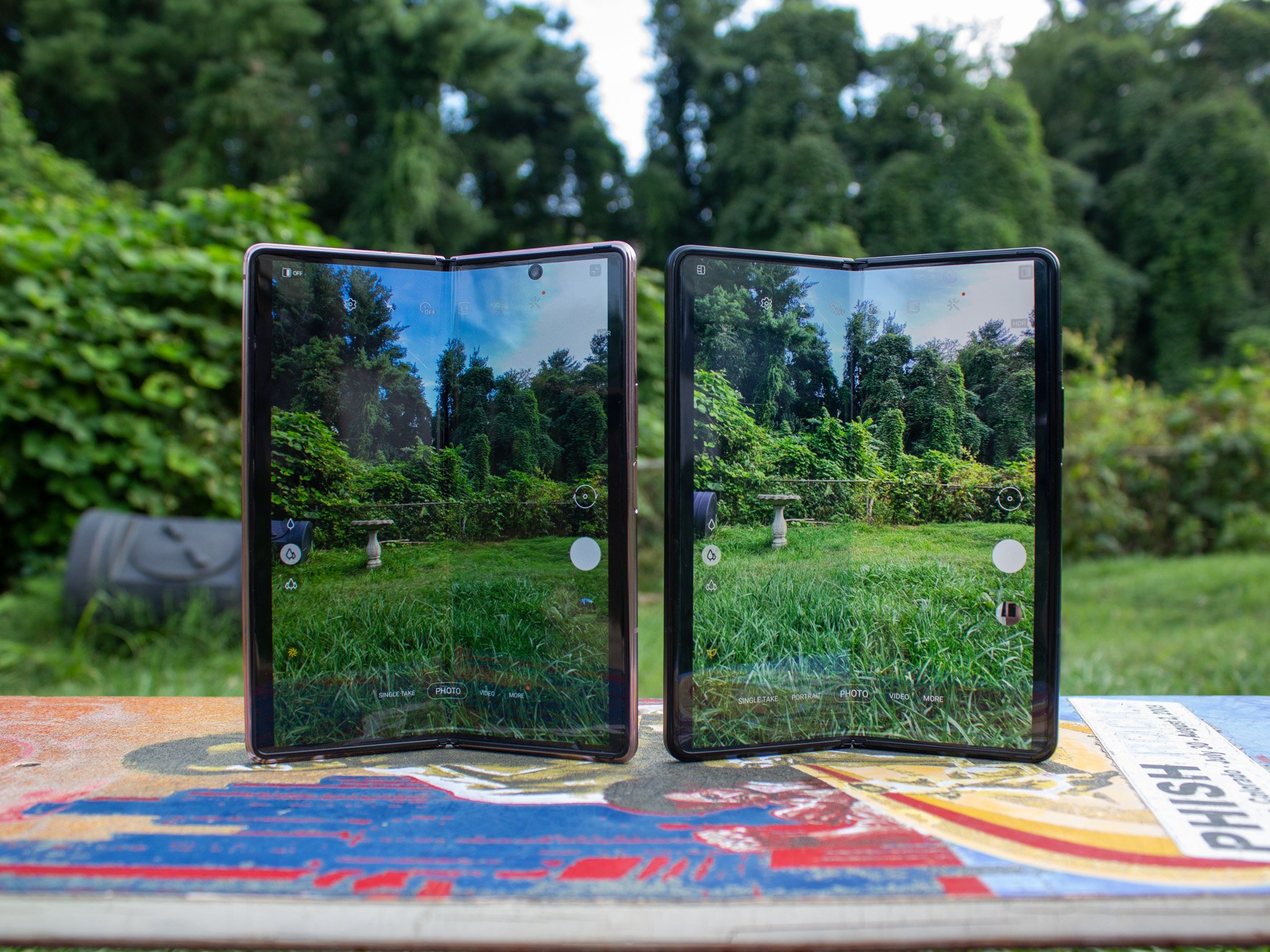 Samsung Galaxy Z Fold 2 Vs 3 Displays
