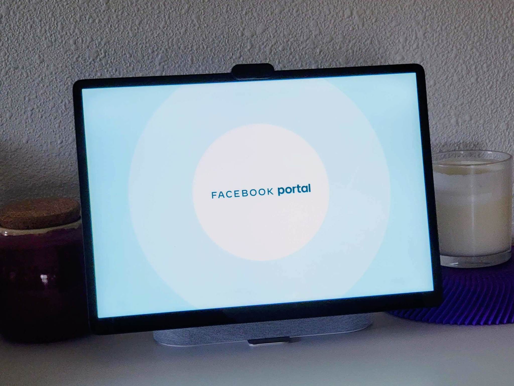 Facebook Portal Plus Lifestyle