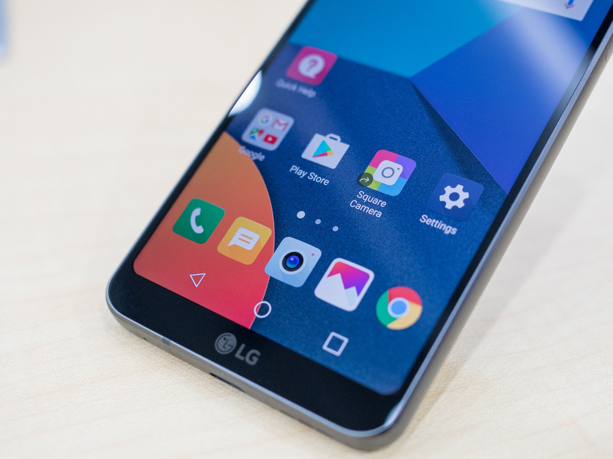... LG G6 were able to create an interface that feels more consistent