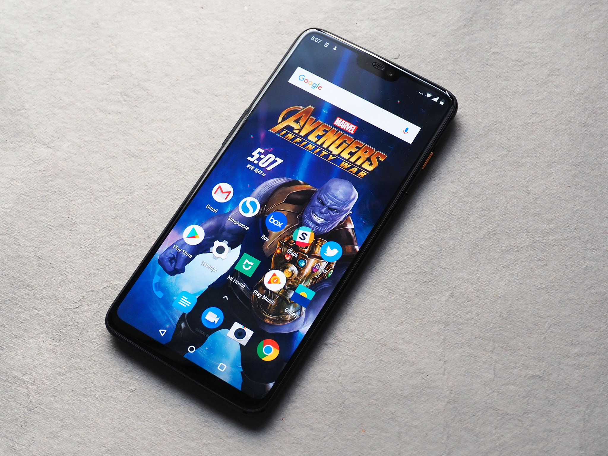 This is the OnePlus 6 Marvel Avengers Edition | Android ...