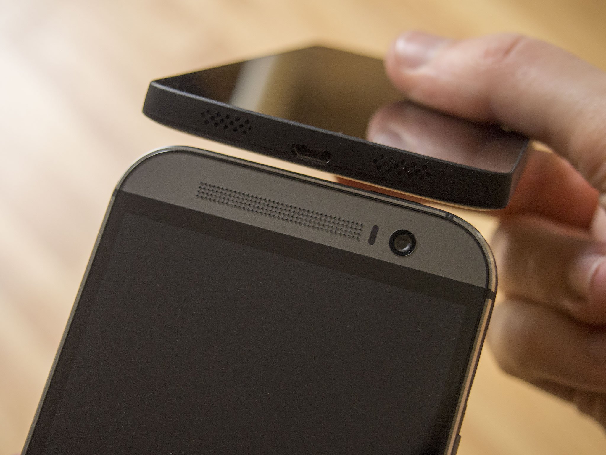 Nexus 5, HTC One M8