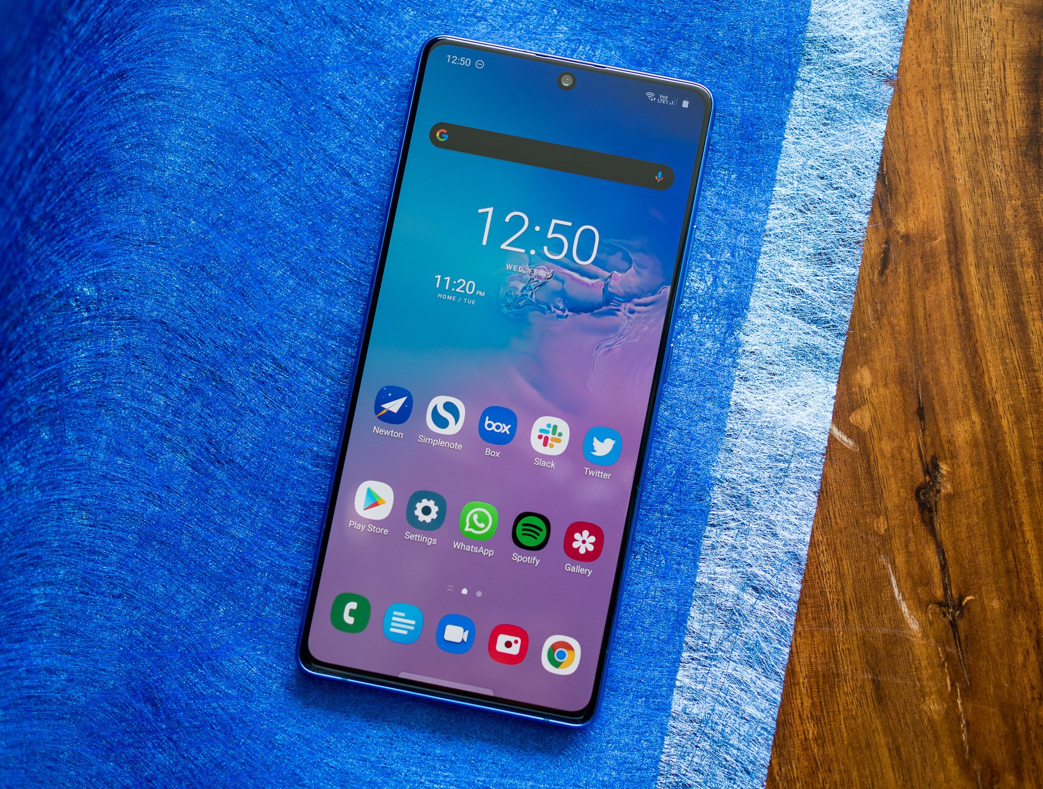 Samsung Galaxy S10 Lite Review A Great Phone Ruined By A High