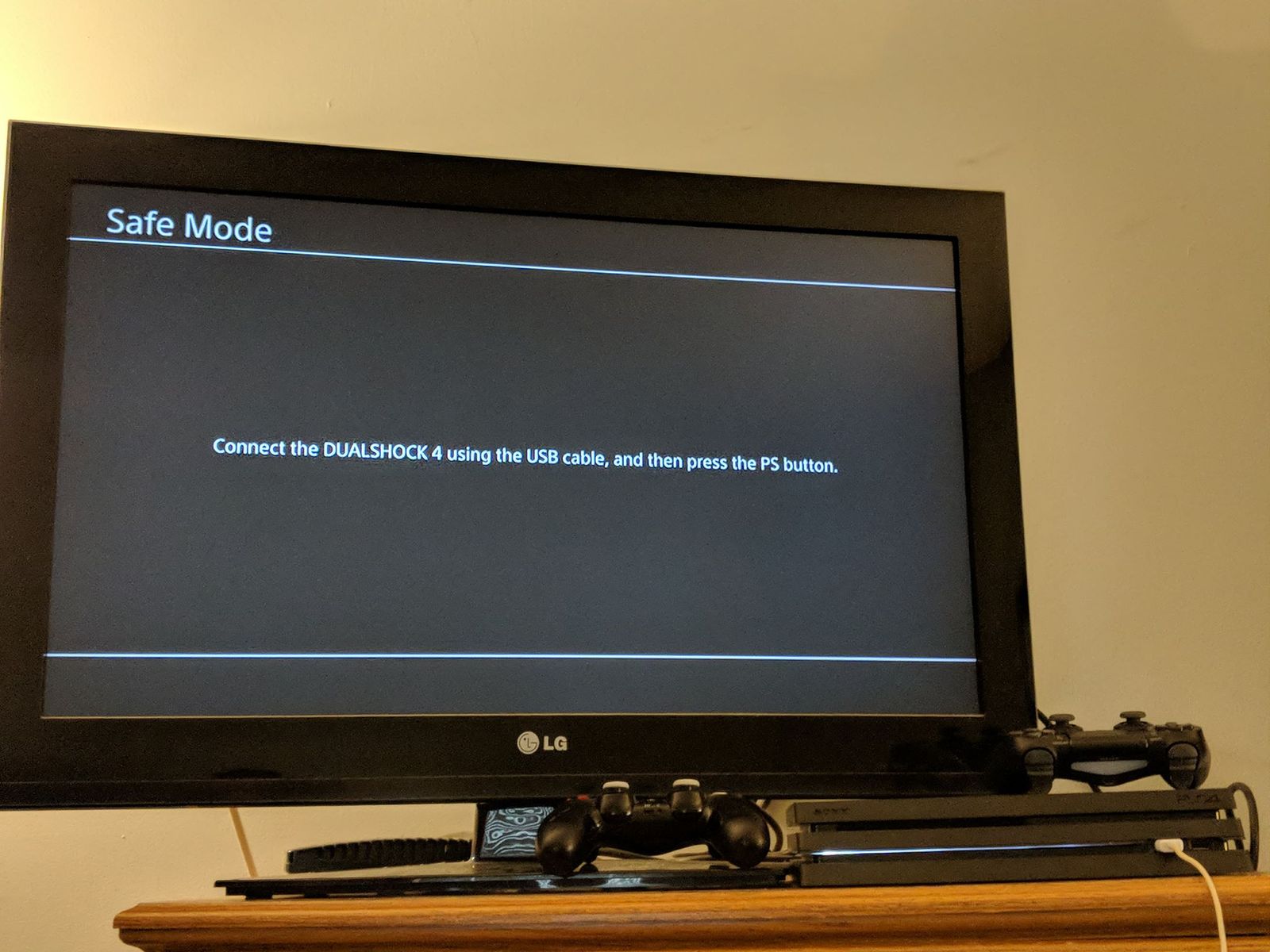 PS4 booting in safe mode