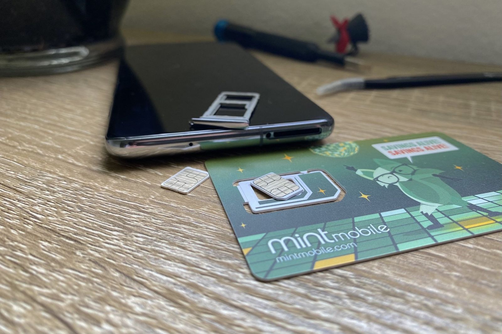 Mint Mobile SIM card