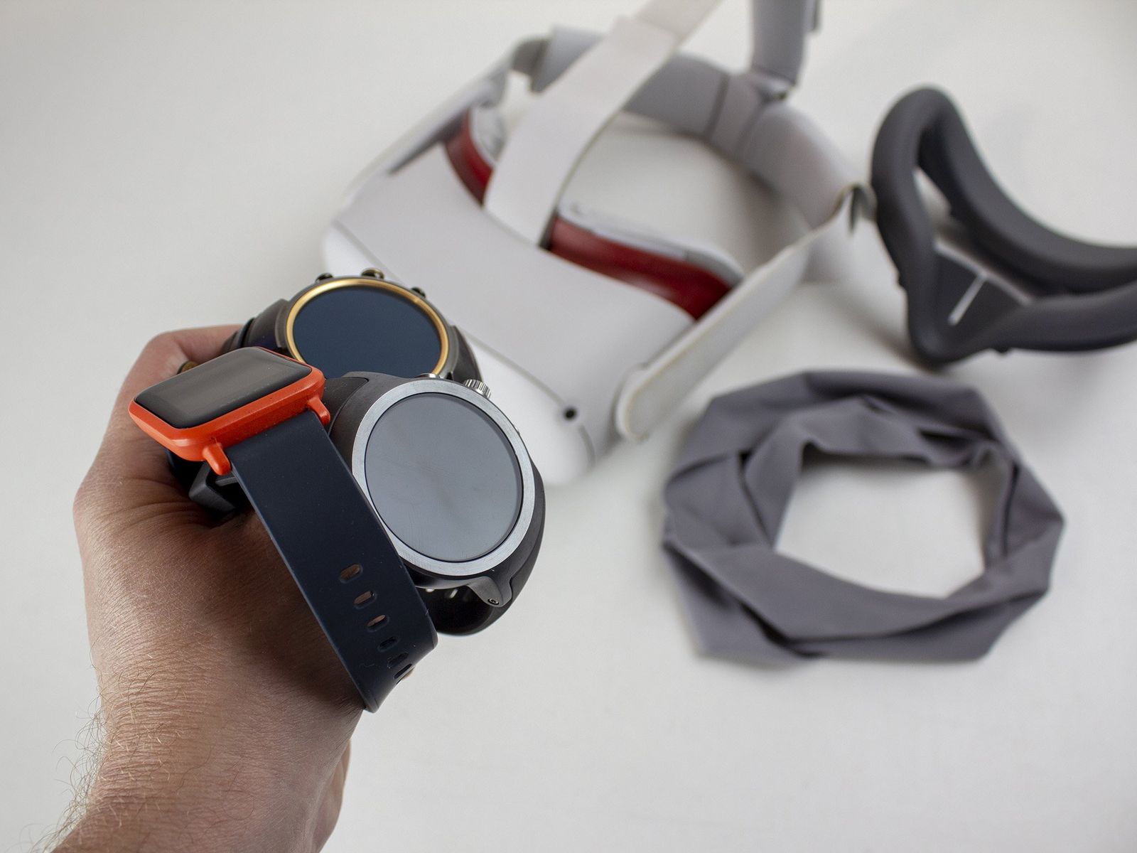 Oculus Quest 2 smartwatch