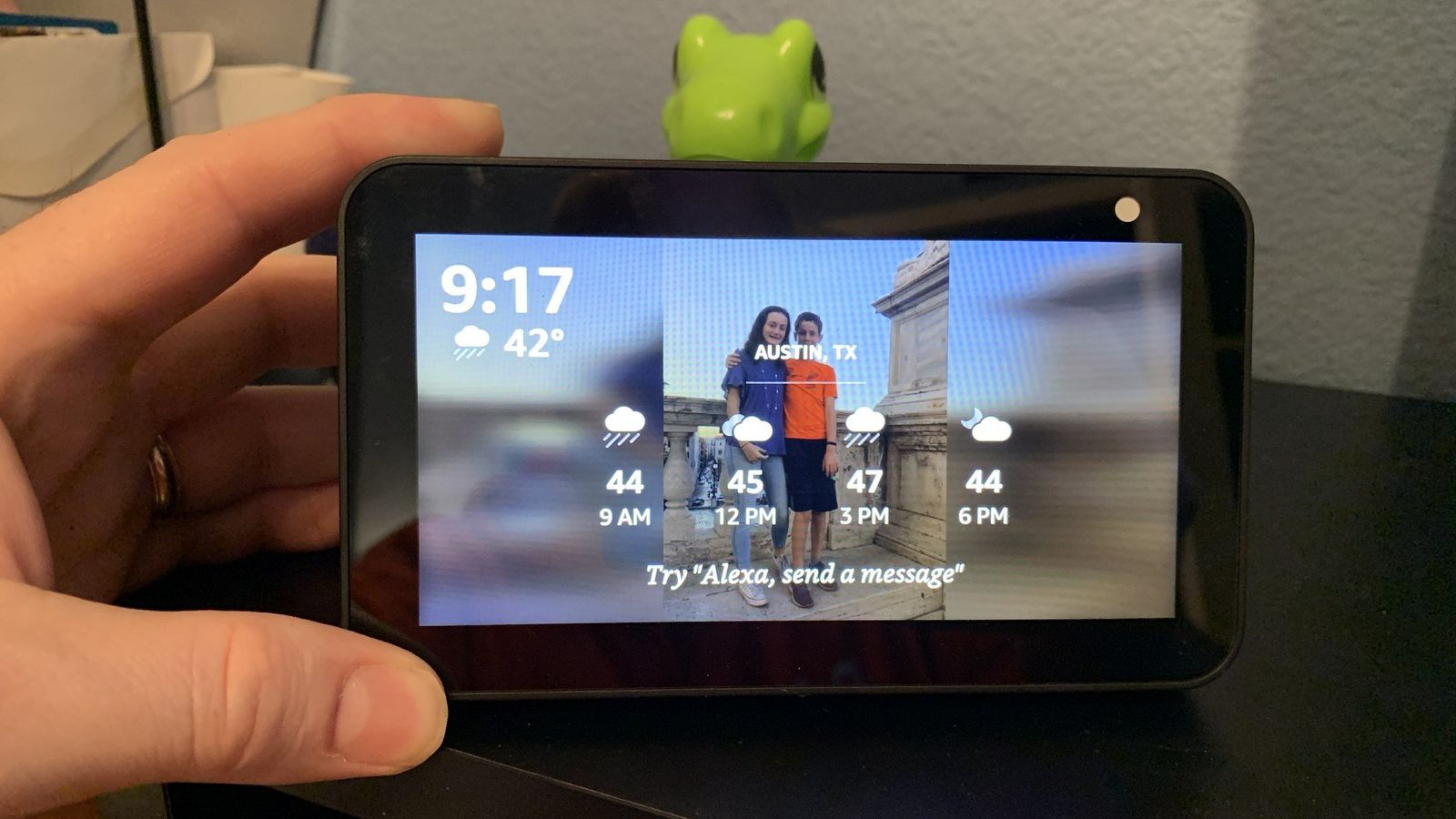Echo Show personal image