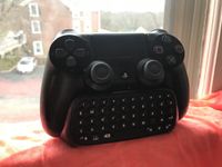 These are some of the best chatpads you can grab for PS4