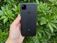 Why I'm still using the $350 Pixel 4a over the $1000 Galaxy S20