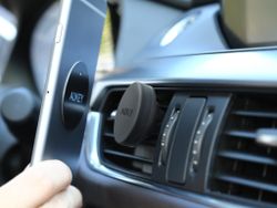 The best magnetic car mounts for your phones