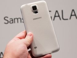 Lollipop rolling out to One M7, Galaxy S5 on C Spire