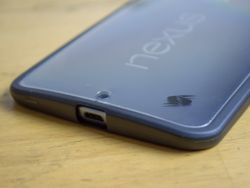 A case that is slim and shows off the Nexus logo